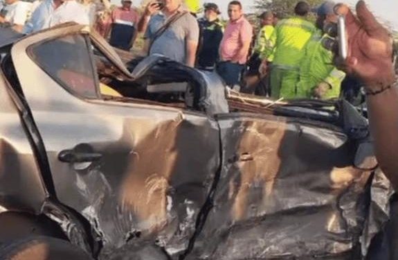 Tragedia vial en Tasajera: docente murió y su familia resultó gravemente herida tras choque con camión