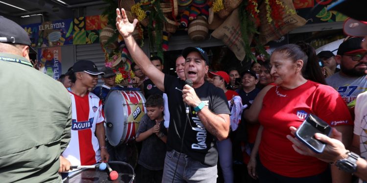 Alcalde Char entrega fase 3 del mercado El Playón y dignifica el trabajo de 163 familias