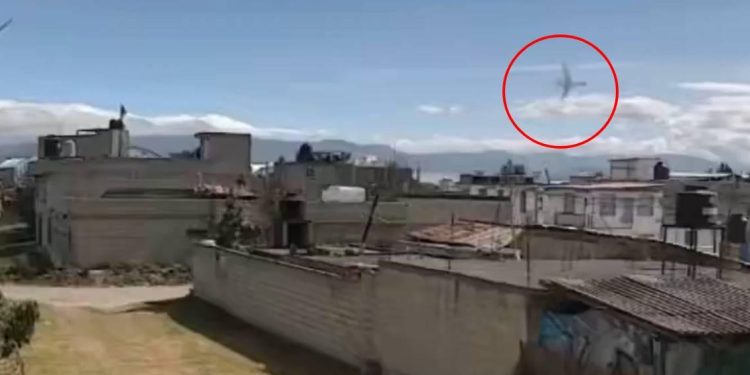 Tragedia aérea en México: siete muertos tras caer avioneta cerca del aeropuerto de Toluca