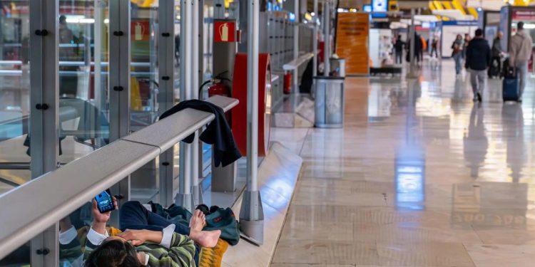 Población colombiana en España creció en más de 98.000 personas y es la que más aumentó en 2024