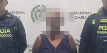 Detienen en Rebolo a mujer con orden judicial por delitos relacionados con narcotráfico
