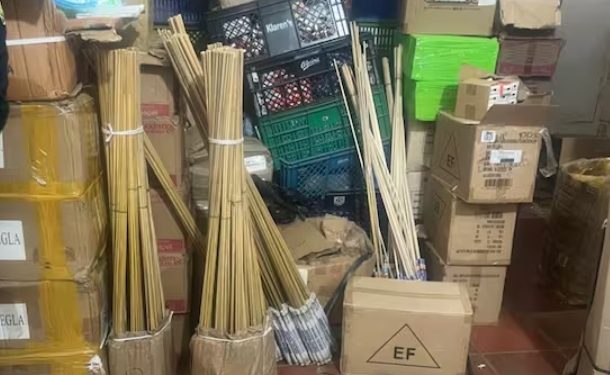 Incautan media tonelada de pólvora almacenada clandestinamente en el Mercado de Bazurto, en Cartagena