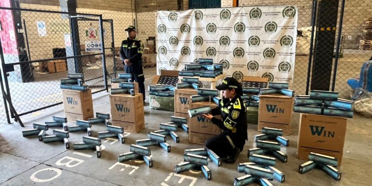 Aprehenden 5.000 cajetillas de cigarrillos ilegales en aeropuerto de carga de Barranquilla