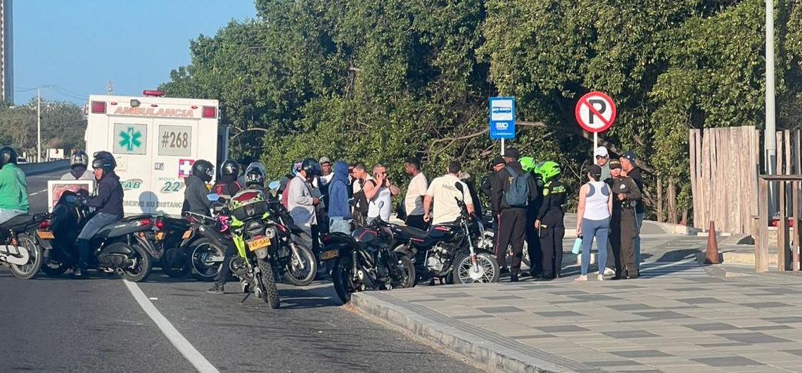 Fallece joven de 22 años tras sufrir un infarto mientras viajaba en bus hacia su trabajo en Barranquilla