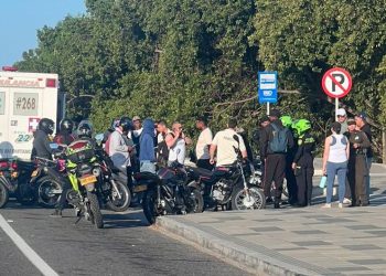 Fallece joven de 22 años tras sufrir un infarto mientras viajaba en bus hacia su trabajo en Barranquilla