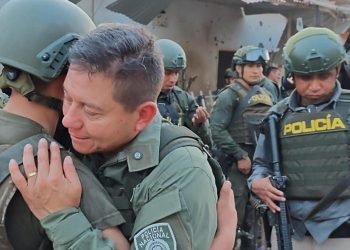 Más de 7 horas de terror en Cauca: disidencias atacan Buenos Aires, dejan siete heridos y destruyen el municipio