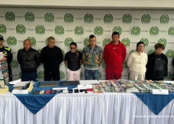 Judicializan a ocho personas por red de contrabando de textiles asiáticos y lavado de activos
