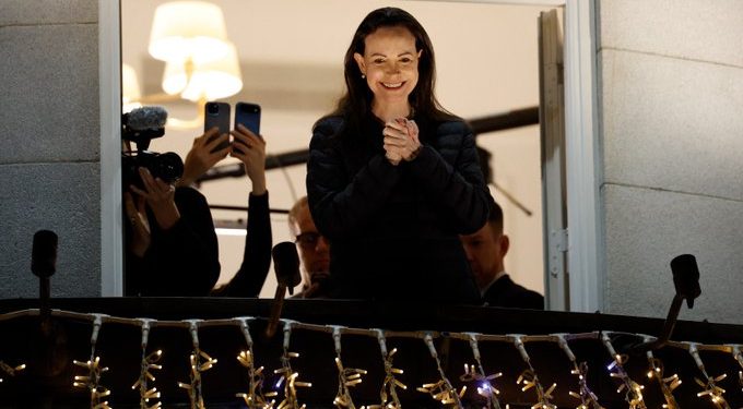 María Corina Machado sufre fractura vertebral durante su huida de Venezuela