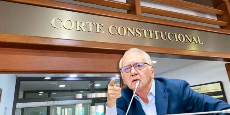 Corte Constitucional le dice no al ministro de Salud y mantiene proceso por desacato