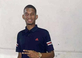 Sicario persigue a joven y lo asesina frente a su vivienda en Barranquilla