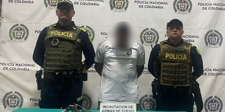 Tres capturados en Barranquilla por porte ilegal de armas y presunta extorsión
