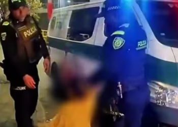 Policía rescata a niño de cinco años que permanecía solo y encerrado en una vivienda en Medellín