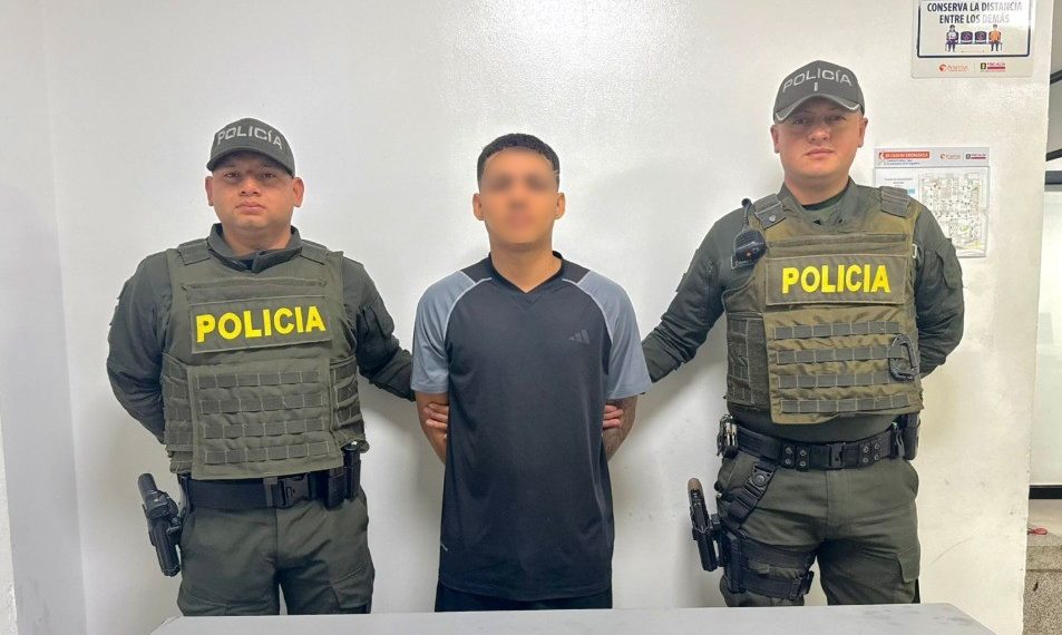 Detienen en Soledad a joven sorprendido portando un revólver durante patrullaje policial