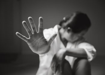 Cargos a docente por presunto acoso sexual a estudiantes en institución educativa en Manzanares, Caldas