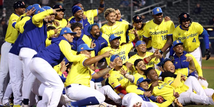Colombia se prepara con confianza para el Clásico Mundial de Béisbol