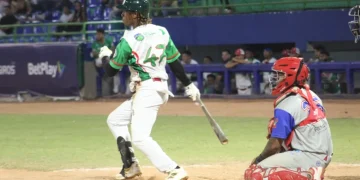 Caimanes barrió a Toros y alcanzó su victoria 14