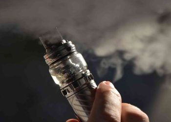 Once compañías deberán reforzar controles para impedir venta de vapeadores a menores