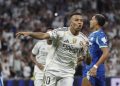Mbappé y Rodrygo lideran el triunfo del Real Madrid sobre Alavés y mantienen la presión sobre Barcelona