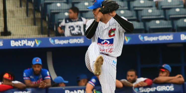 Caimanes manda en la Liga