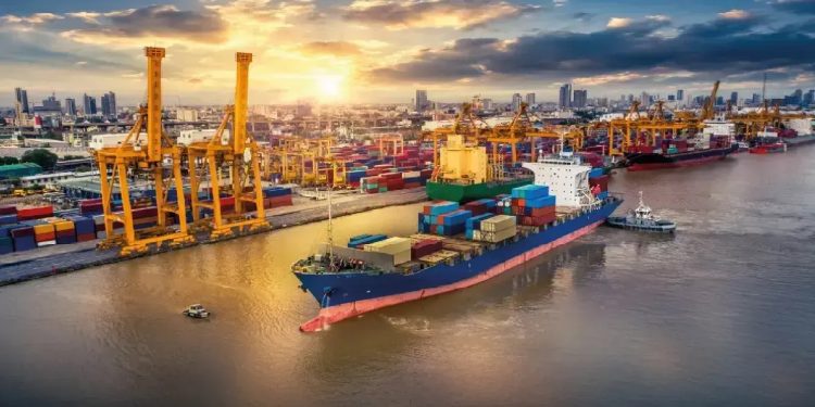 Productos no mineros lideraron el crecimiento exportador de Colombia en 2025