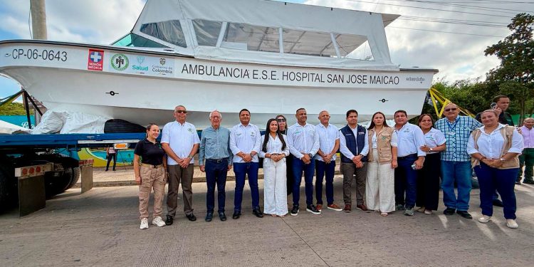 ¿Ambulancias para el desierto? Polémica por millonaria inversión de Minsalud en Maicao, un municipio sin mar ni ríos