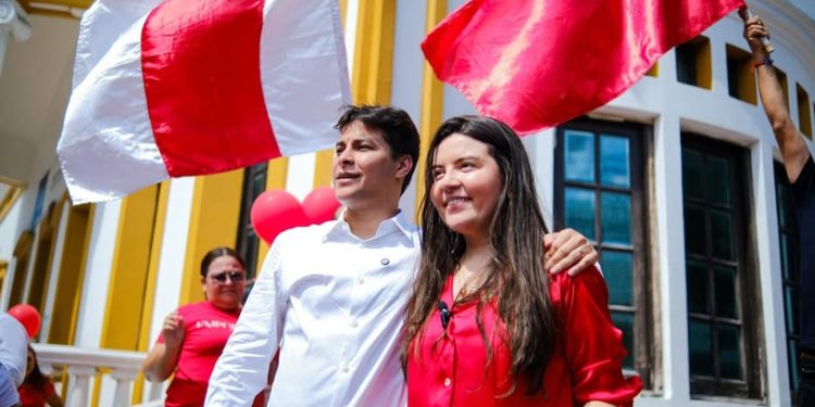 𝗖𝗮𝗺𝗶𝗹𝗼 𝗧𝗼𝗿𝗿𝗲𝘀 𝗩𝗶𝗹𝗹𝗮𝗹𝗯𝗮 𝘆 𝗝𝗲𝘇𝗺𝗶 𝗕𝗮𝗿𝗿𝗮𝘇𝗮, 𝗹𝗮 𝗱𝘂𝗽𝗹𝗮 𝗾𝘂𝗲 𝘁𝗿𝗮𝗯𝗮𝗷𝗮 𝗽𝗼𝗿 𝗹𝗮 𝗺𝗮́𝘅𝗶𝗺𝗮 𝘃𝗼𝘁𝗮𝗰𝗶𝗼́𝗻 𝗹𝗶𝗯𝗲𝗿𝗮𝗹 𝗲𝗻 𝗔𝘁𝗹𝗮́𝗻𝘁𝗶𝗰𝗼