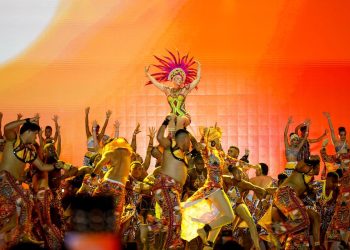 “Raíz negra” hizo rugir el Carnaval 2026: Reina Michelle Char exaltó la herencia afro en una noche histórica