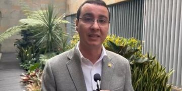 Fiscalía imputará a exdirector del Área Metropolitana de Medellín y a exfuncionarios de la Alcaldía de Quintero por presunta contratación irregular