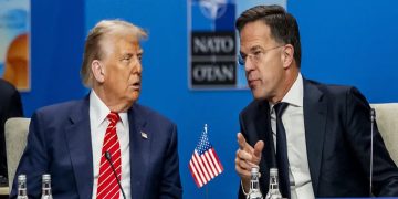 Trump se reunirá con secretario general de la OTAN en Davos para tratar tema de Groenlandia