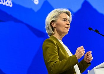 Unión Europea promete respuesta “firme” ante amenazas de Trump sobre Groenlandia y aranceles