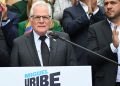 Miguel Uribe anuncia que seguirá en la contienda política