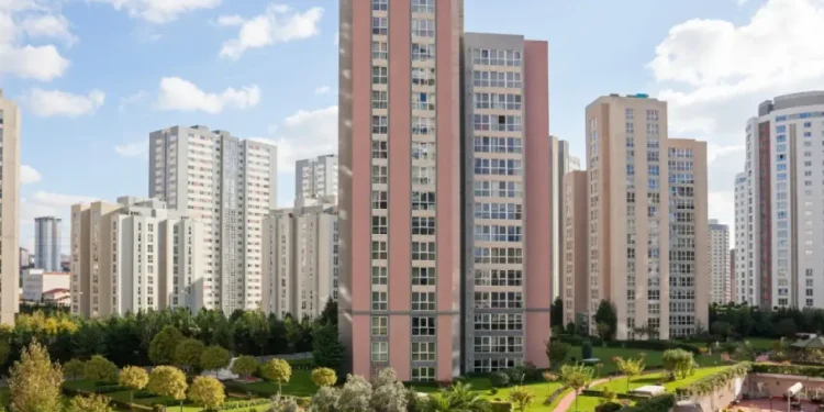 Alertan aumento de hasta 30 % en cuotas de administración de edificios en 2026