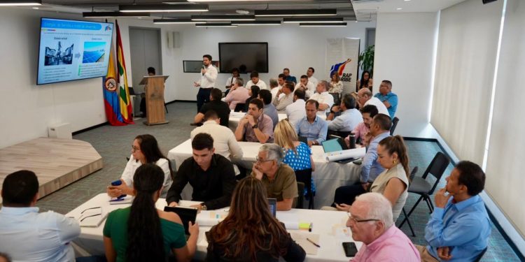 Gobernadores del Caribe lideran la construcción del Plan Energético Regional para estabilizar el sistema eléctrico del país