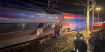 Tragedia en Adamuz: Descarrilamiento de dos trenes de alta velocidad deja al menos 10 muertos y 25 heridos