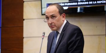 Presentan recusación contra magistrado Vladimir Fernández en debate de la reforma pensional