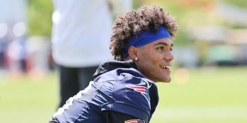 Christian González desafía a Herbert y sueña en grande con Patriots
