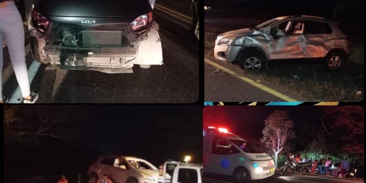 Aparatoso accidente de tránsito en la Vía La Cordialidad deja daños materiales