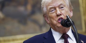 Trump afirma que petrolero  incautado regresará a Venezuela y crudo se venderá bajo “gran acuerdo energético”