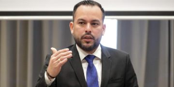 Choque de poderes: Ministro Palma alerta sobre posible prevaricato de Rendón por no acatar decreto de emergencia