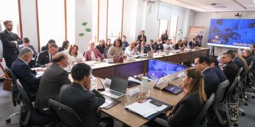 Gobernadores acudirán a la Corte Constitucional y reclaman diálogo real al Gobierno por decreto tributario