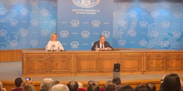 Lavrov afirma que Groenlandia no es “parte original” de Dinamarca y la califica de conquista colonial