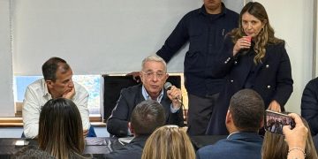 Dirigencia del partido Centro Democrático se reúne en Bogotá para discutir propuesta programática