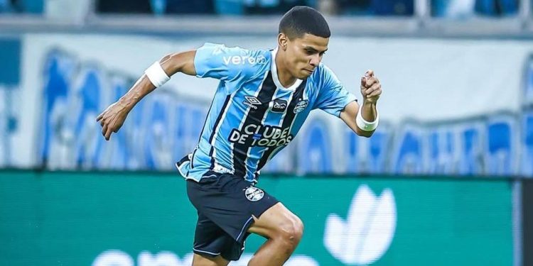 José Enamorado debutó con asistencia en goleada 5-0 de Gremio