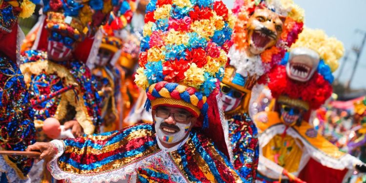 Alcalde Char refuerza su apuesta cultural con más de $10.690 millones del Portafolio de Estímulos del Carnaval 2026