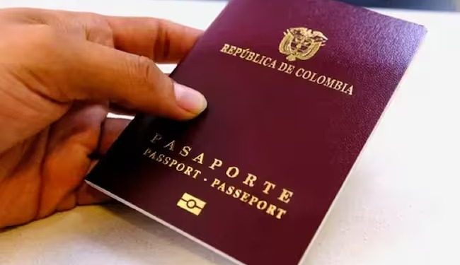 Contraloría emite advertencia sobre riesgos financieros del nuevo modelo de producción de pasaportes