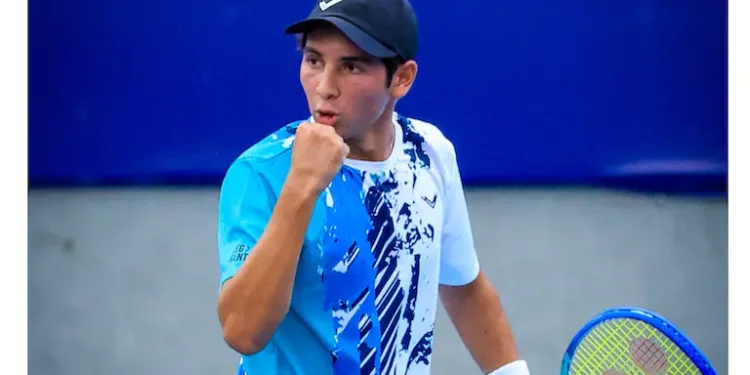 Alejandro Castellanos ilusiona a Colombia y avanza a cuartos del Mundial Juvenil de Tenis