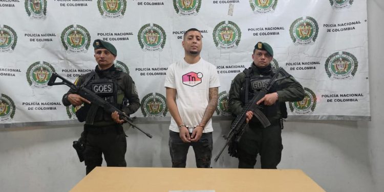 Cae alias ‘Búho’ o ‘Junior’: capturan en Buenaventura a uno de los sicarios más buscados, con recompensa de $200 millones