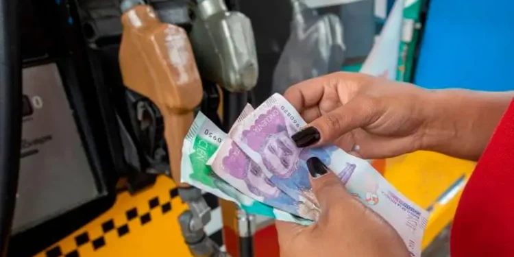 Aumentan los combustibles desde hoy 1 de enero de 2026 en Colombia