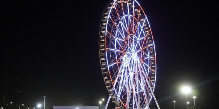 ‘Luna del Río’ se convierte en el nuevo ícono turístico de Barranquilla: 100 mil visitantes en 20 días