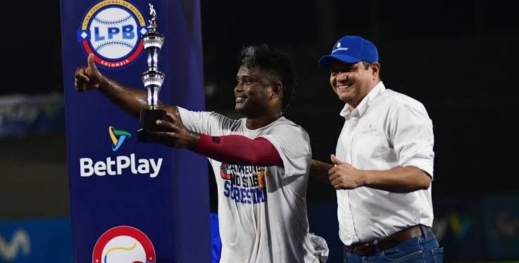 Dilson Herrera se despide del béisbol como campeón con Caimanes